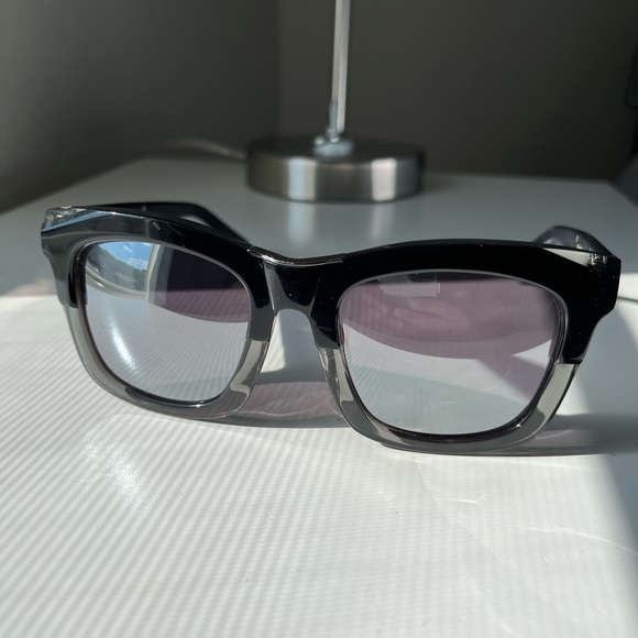 LAPIZ sensible Sunglasses - Picture 1 of 6